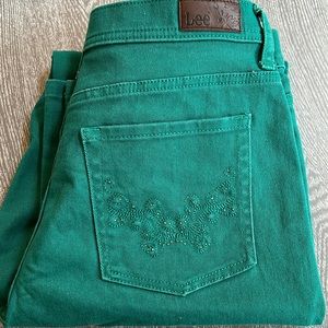 Lee Classic Fit at the Waist Green Straight Leg Jeans Size 10P
